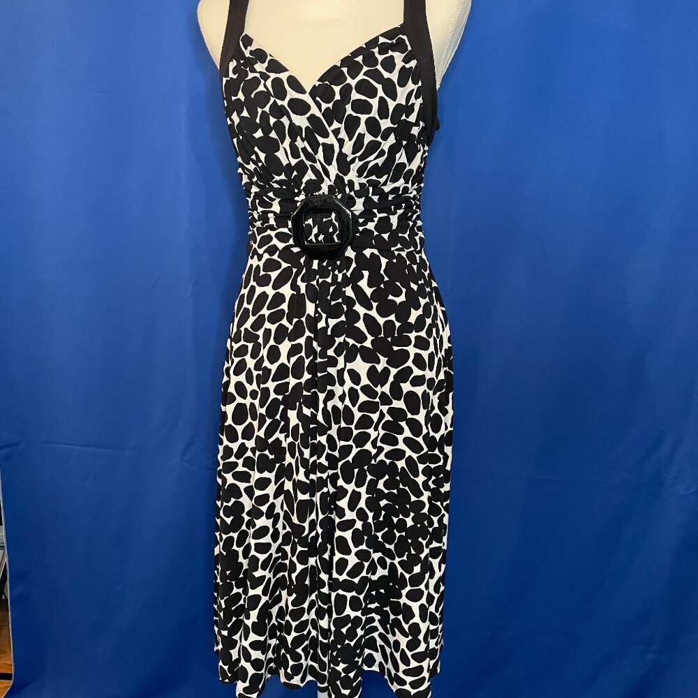 White House Black Market Giraffe Print Dress Size 8